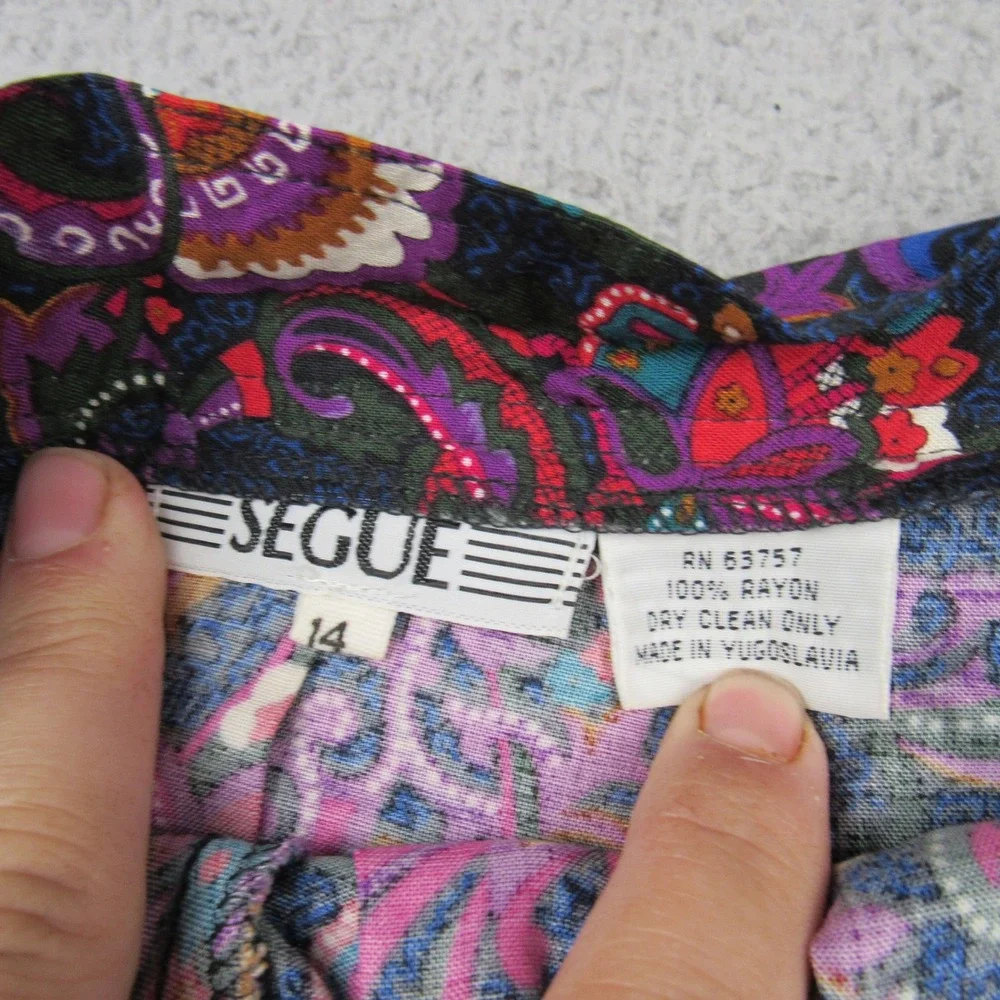 Segue vibrant vintage